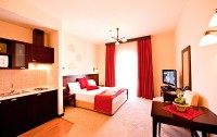   Aurum Hotel  4*  7