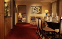   Kempinski Hotel Corvinus 5*  19