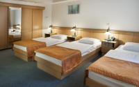   City Hotel Matyas 3*  25