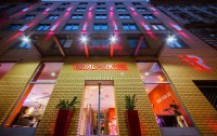   Royal Park Boutique Hotel 4*  32