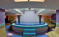 Amira Hotel Spa & Wellness 4*  4