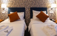   Hotel Fontana 4*  76