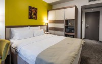   Hotel Fontana 4*  28