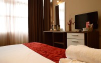   Balkan Garni Hotel 3*  1