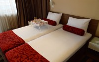   Balkan Garni Hotel 3*  2