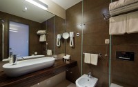   Life Design Hotel 4*  15