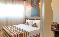   Design Hotel Mr. President 4*  34