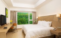   Holiday Inn Resort Yalong Bay 5*  14