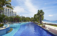 Holiday Inn Resort Yalong Bay 5*  3