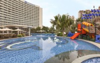 Wyndham Sanya Bay 5*  4