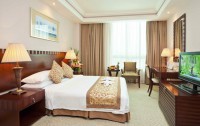   Baohong Hotel 4*  15