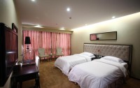 Yabao Centar International 4*  3