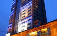   Hengsheng Peninsula International 4*  1