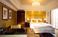   Wyndham Grand Plaza Royale Oriental Shanghai 4*  9