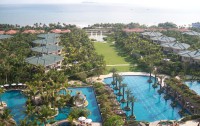   Howard Johnson Resort Sanya Bay 4*  12