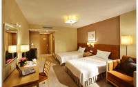 Liuhua Hotel 4*  2