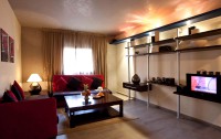   Dellarosa Hotel Suites & Spa 4*  18