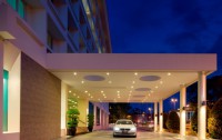   Radisson  Hotel  Brunei Darussalam 5*  26