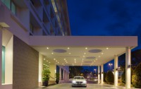   Radisson  Hotel  Brunei Darussalam 5*  11