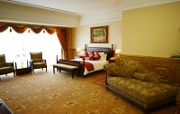   The Rizgun International Hotel  5*  7