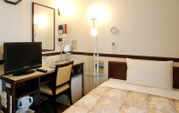   Toyoko Inn Kyoto Gojo - Omiya 2*  6