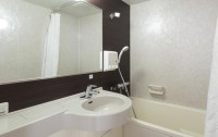   Comfort Hotel Hiroshima Otemachi 3*  10