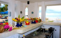   Jacaranda Indian Ocean Beach Resort 4*  10