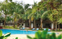   Sandies Coconut Village 4*  20