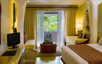   Melia Caribe Tropical 5*  52