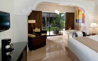   Melia Caribe Tropical 5*  51