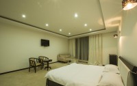   Amber Hotel 3*  6