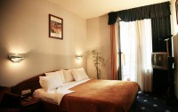 Ararat Hotel 4*  2