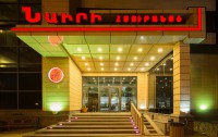   Nairi Hotel 4*  7