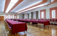   Hrazdan Hotel 4*  6