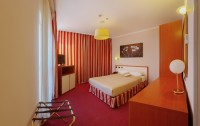   Best Western Congress Hotel 4*  9