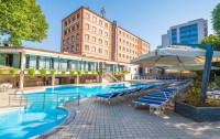   Best Western Congress Hotel 4*  1