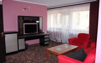   Erebuni Hotel 4*  6