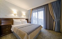   Alex Resort & Spa Hotel  4*  59