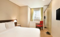   Ramada Encore Dongdaemun 3*+  15