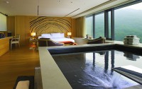   Banyan Tree 5*+  53