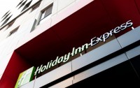   Holiday Inn Express Euljiro 3*  15