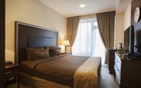   Chinar Hotel & Spa Naftalan 5*  12