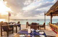   Double Tree By Hilton Hotel Zanzibar - Nungwi 5*  12