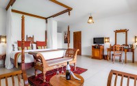   Royal Zanzibar Beach Resort 5*  6