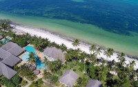   Uroa Bay Beach Resort 4*  1