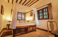   Kidoti Villas 5*  24