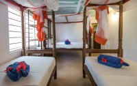   Ndame Beach Lodge 2*  18