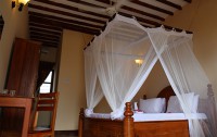   Amaan Nungwi Beach Resort (bungalows) 3*  16