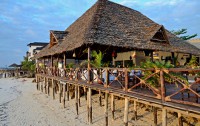   Amaan Nungwi Beach Resort (bungalows) 3*  1