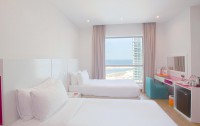   Ramada Hotel & Suites By Wyndham Jbr 4*  12